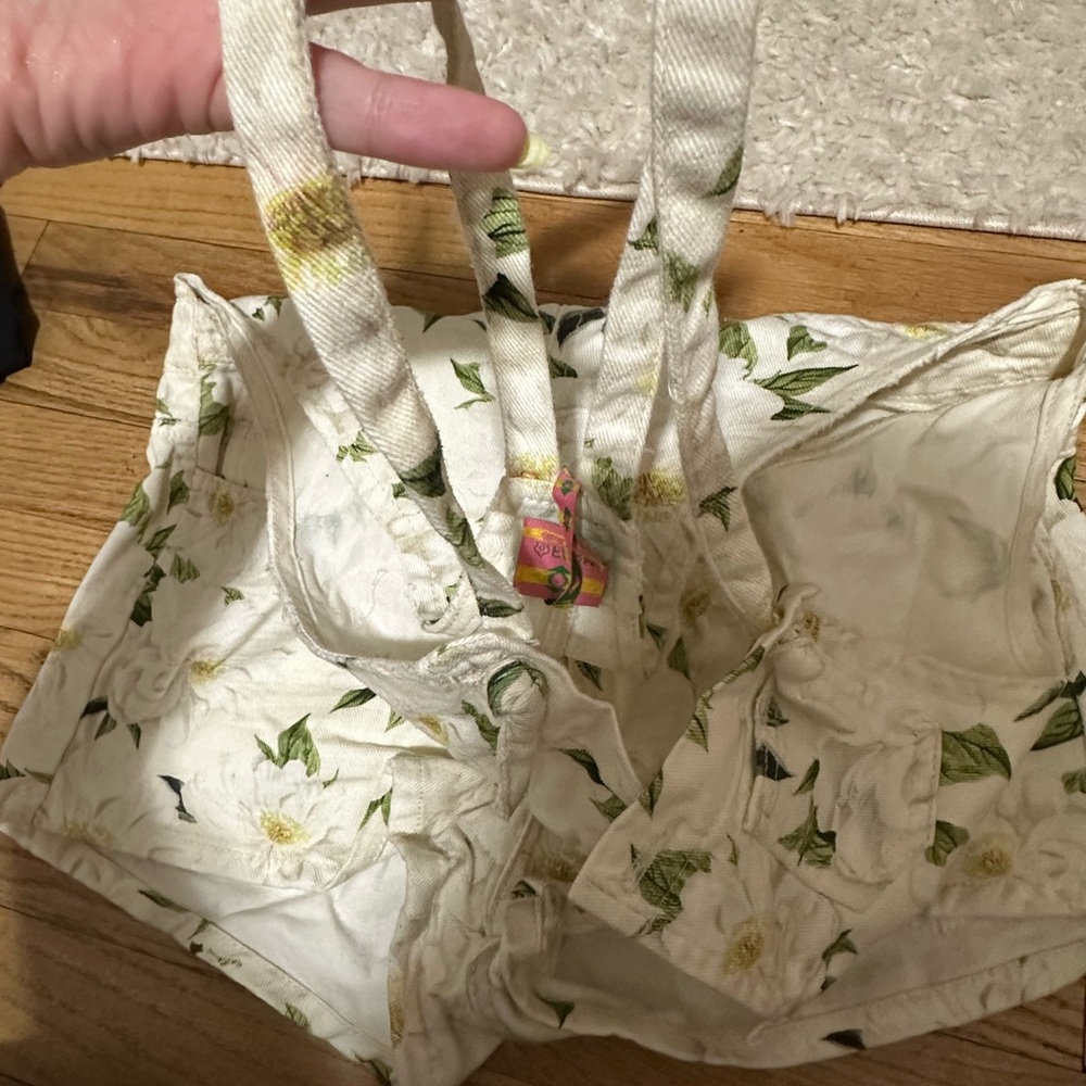 Super cute flower overalls from Farm Rio - Picture 5 of 5
